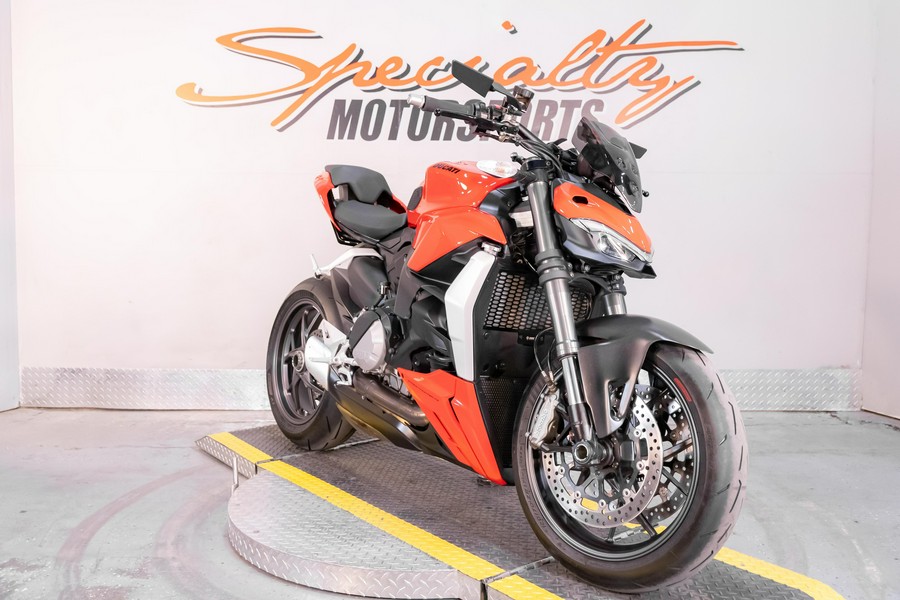 2022 Ducati Streetfighter V2