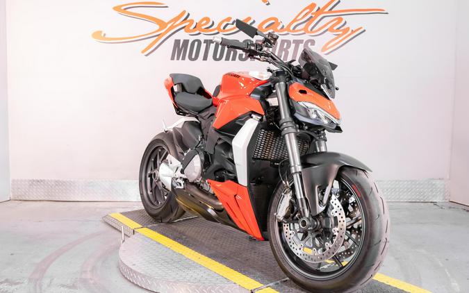 2022 Ducati Streetfighter V2
