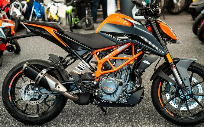 2023 KTM 390 Duke