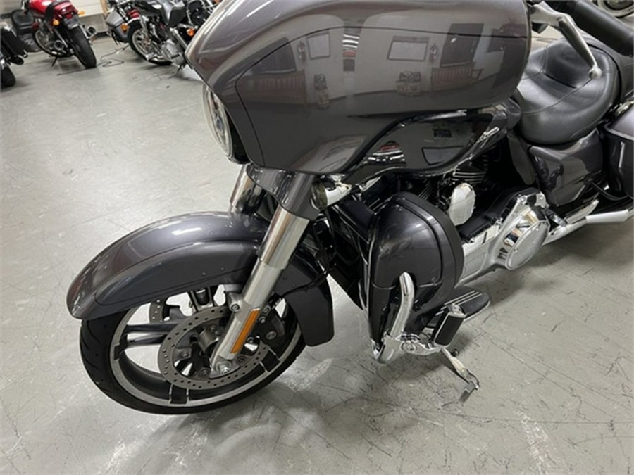 2015 Harley-Davidson FLHXS - Street Glide Special