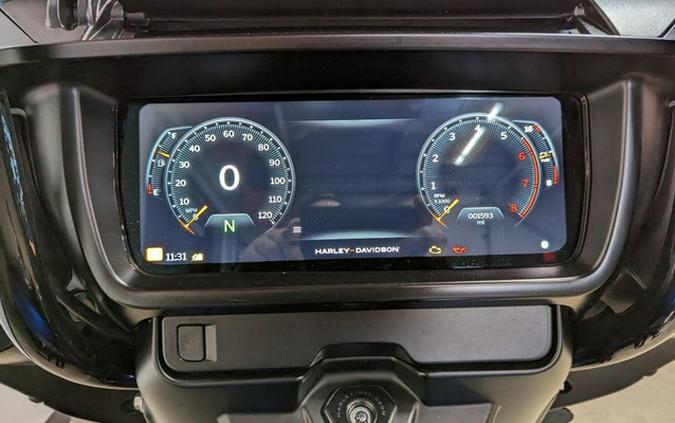 2024 Harley-Davidson FLHX - Street Glide