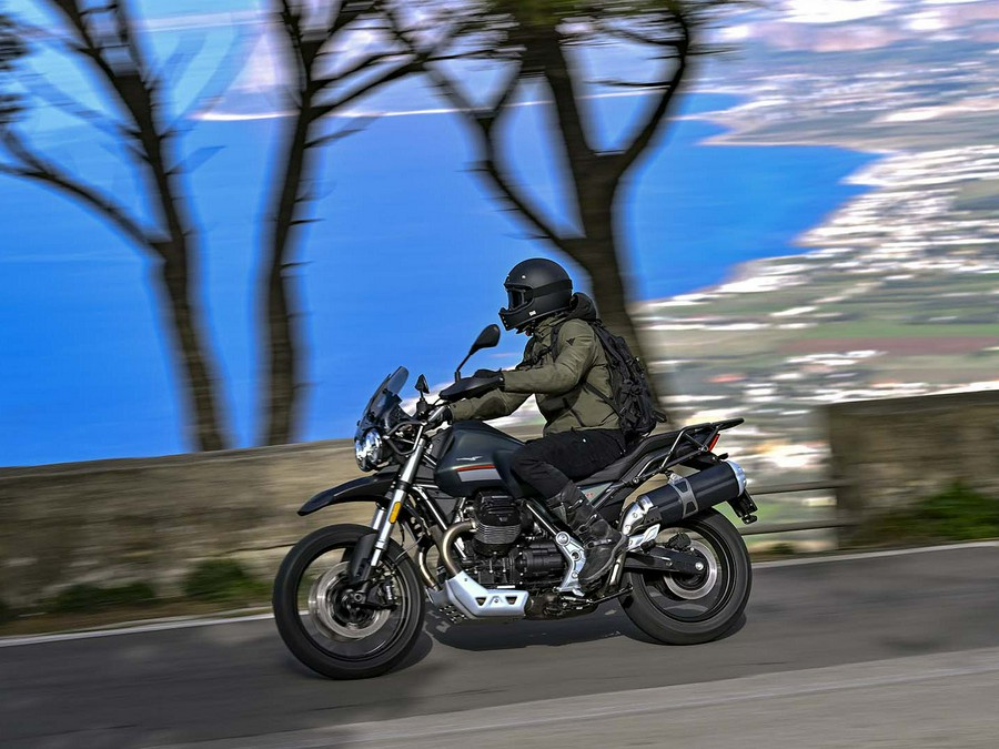 2023 Moto Guzzi V85 TT