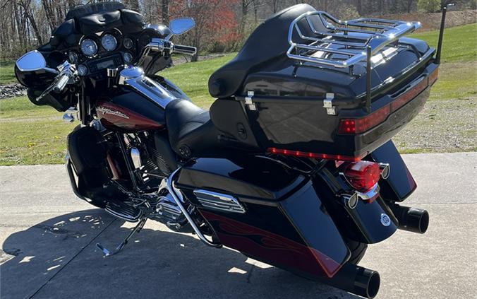 2011 Harley-Davidson CVO Ultra Classic Electra Glide