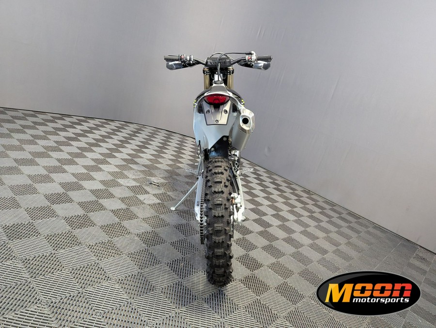 2026 Triumph TF 250-E