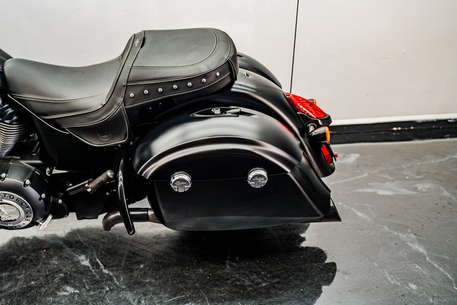 2018 Indian Chieftain® Dark Horse® ABS