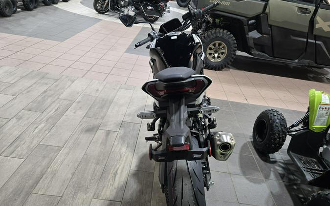 2026 KAWASAKI Z900 ABS