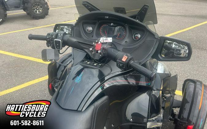 2016 Can-Am Spyder RT Limited 6-Speed Semi-Automatic (SE6)