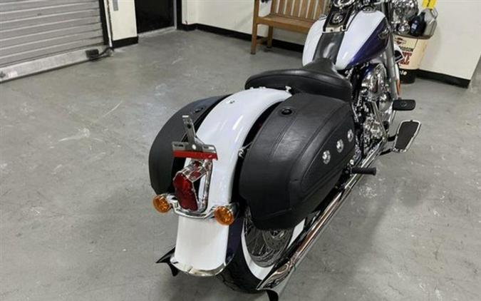 2010 Harley-Davidson Softail FLSTN - Deluxe