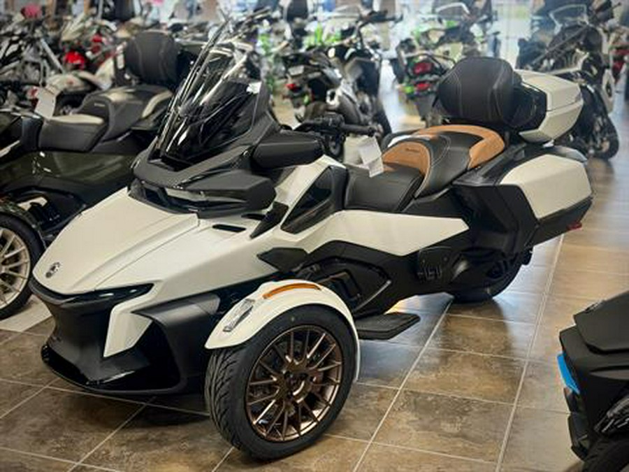 2024 Can-Am Spyder RT Sea-to-Sky