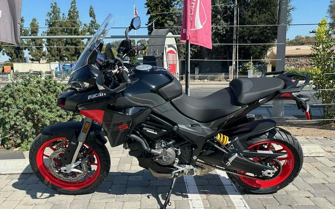 2024 Ducati Multistrada V2 S Black