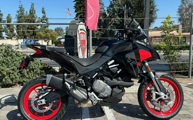 2024 Ducati Multistrada V2 S Black