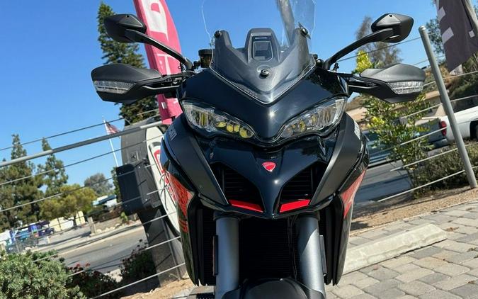 2024 Ducati Multistrada V2 S Black