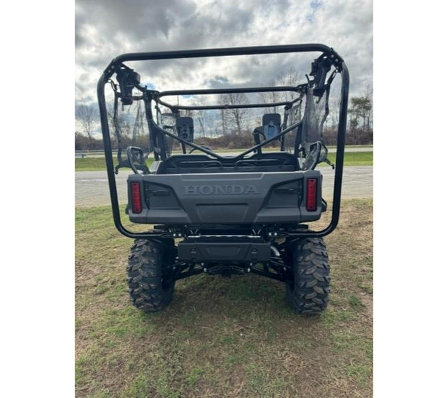 2025 Honda® Pioneer 1000-5 Deluxe