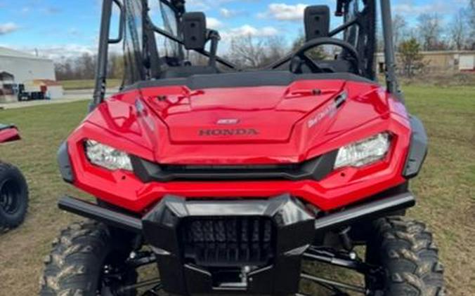 2025 Honda® Pioneer 1000-5 Deluxe