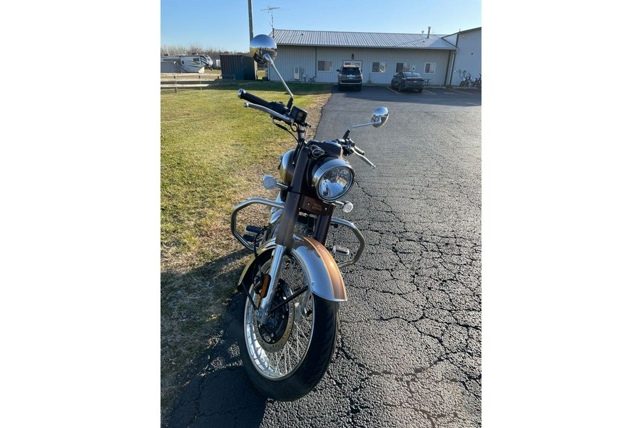2024 Royal Enfield CLASSIC 350 - CHROME BRONZE