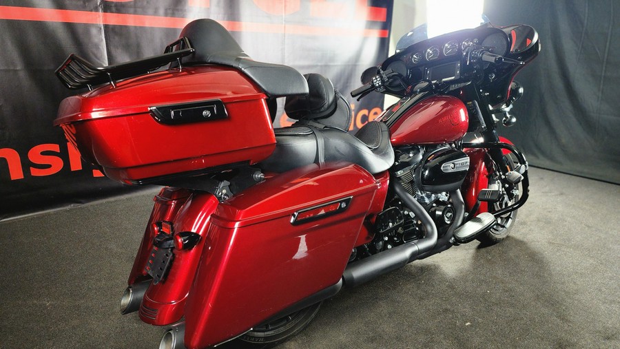 2018 HARLEY-DAVIDSON FLHXS STREET GLIDE SPECIAL - C633556