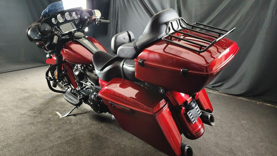 2018 HARLEY-DAVIDSON FLHXS STREET GLIDE SPECIAL - C633556