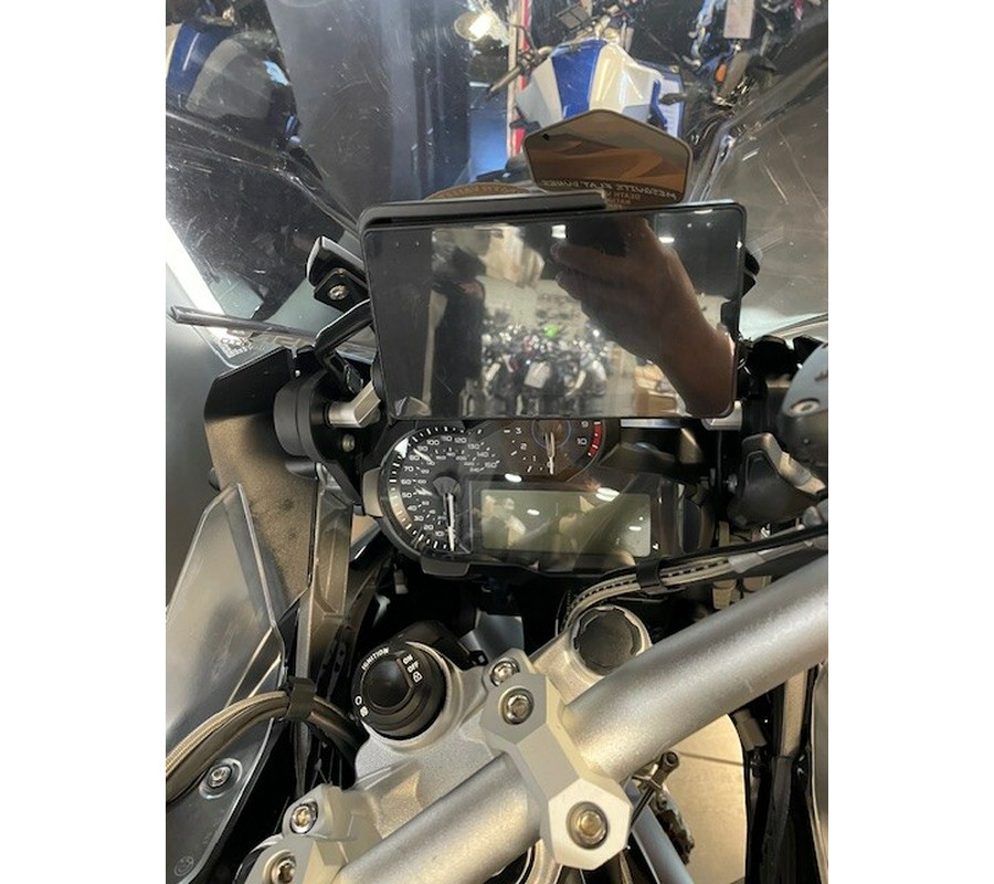 2017 BMW Motorrad R 1200 GS Adventure BLACK