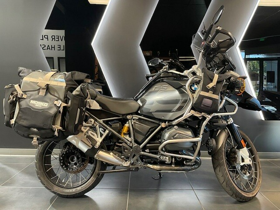 2017 BMW Motorrad R 1200 GS Adventure BLACK