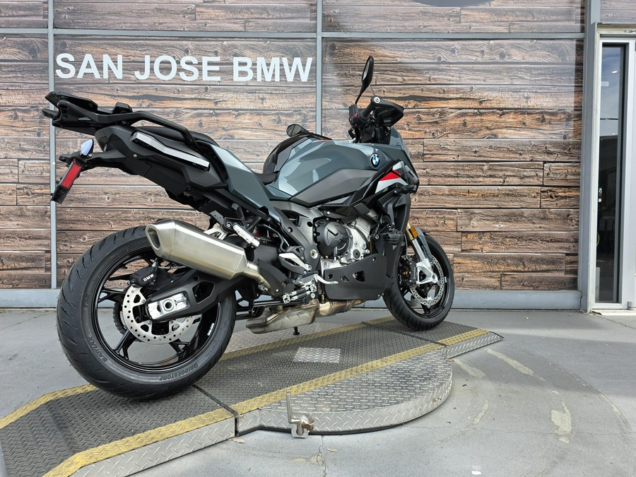 2026 BMW S 1000 XR