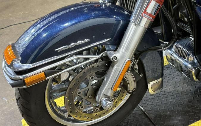 2016 Harley-Davidson® Tri Glide® Ultra Custom Colour Cosmic Blue Pearl