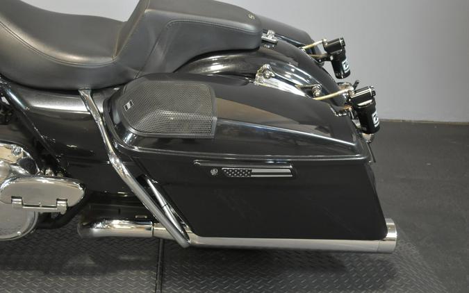 2018 Harley-Davidson Street Glide Black Tempest