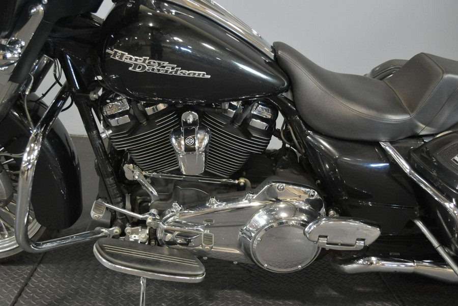 2018 Harley-Davidson Street Glide Black Tempest
