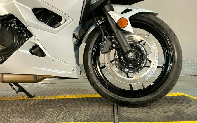 2024 Kawasaki Ninja 500 ABS
