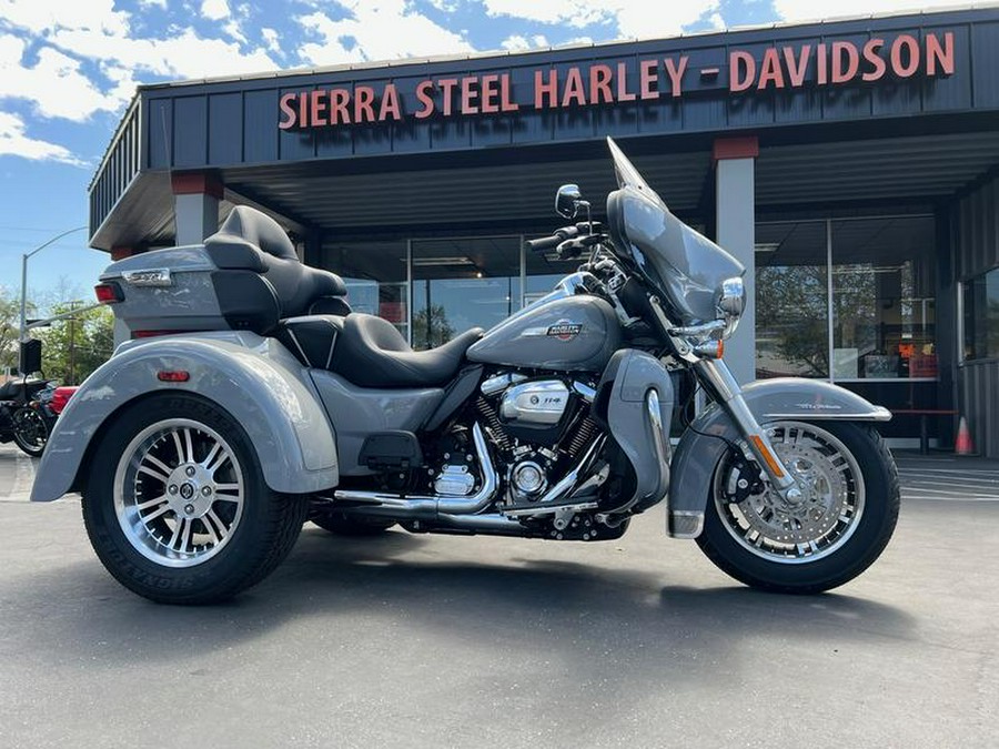 2024 Harley-Davidson® FLHTCUTG - Tri Glide® Ultra