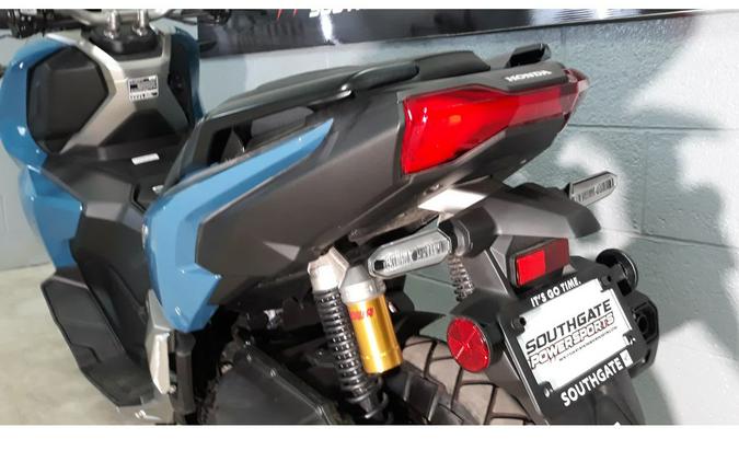 2025 ADV 160 - Honda