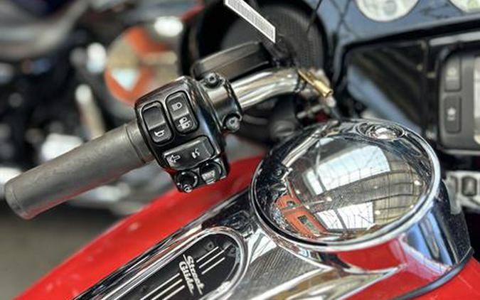 2017 Harley-Davidson Street Glide® Special