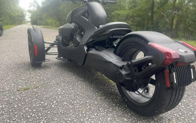 2023 Can-Am® Ryker Sport Rotax 900 ACE Classic Panels