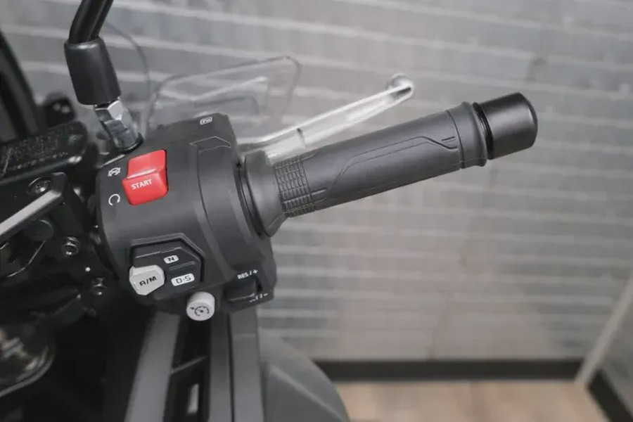 2026 HONDA NT1100 DCT