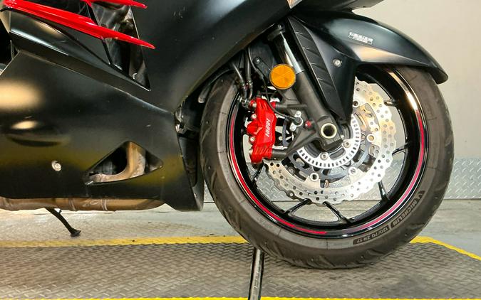 2014 Kawasaki Ninja® ZX™-14R