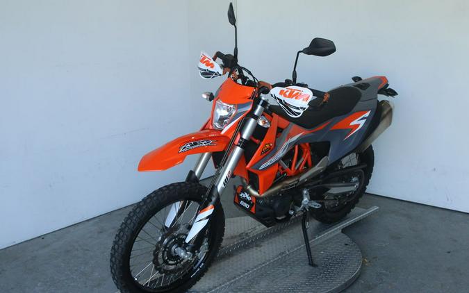 2022 KTM 690 Enduro R