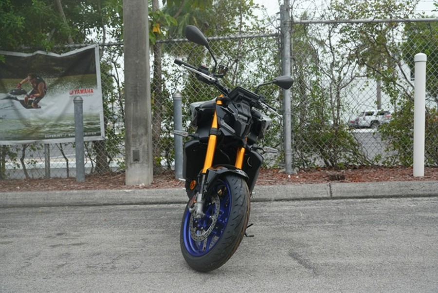 2025 Yamaha MT 09 SP