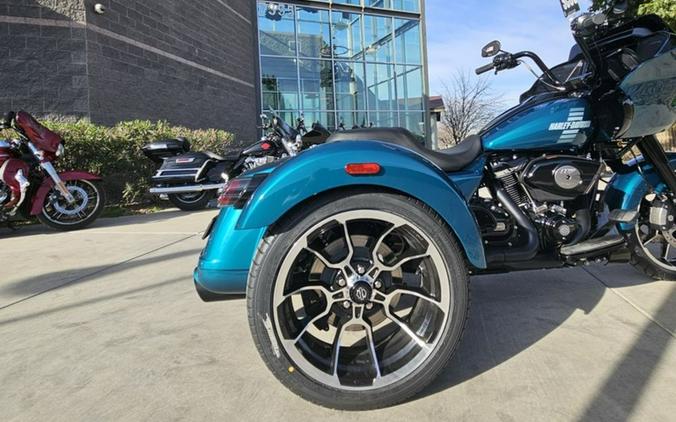 2026 Harley-Davidson® FLTRT - Road Glide® 3