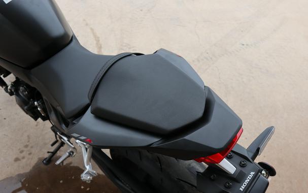 2025 HONDA CB750 HORNET