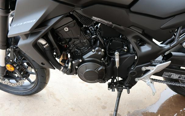 2025 HONDA CB750 HORNET