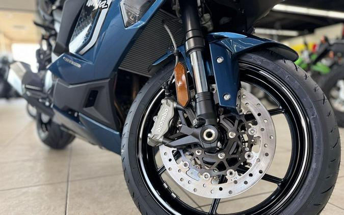 2026 Kawasaki Ninja® 1100SX SE ABS
