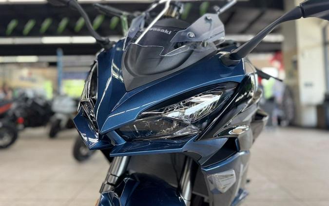 2026 Kawasaki Ninja® 1100SX SE ABS