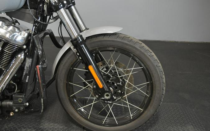 2026 Harley-Davidson Street Bob Dark Billiard Gray Chrome Cast Wheels