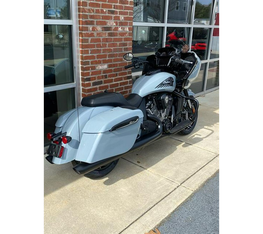 2024 Indian Motorcycle Challenger® Dark Horse® Icon with PowerBand Audio Package