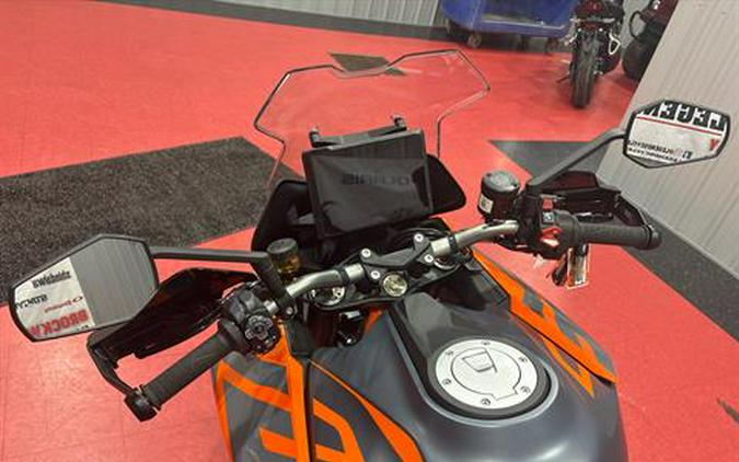 2024 KTM 1290 Super Duke GT
