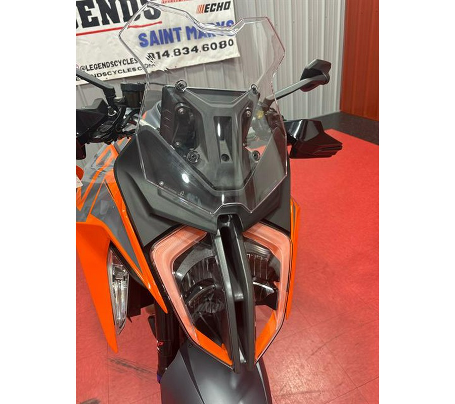 2024 KTM 1290 Super Duke GT