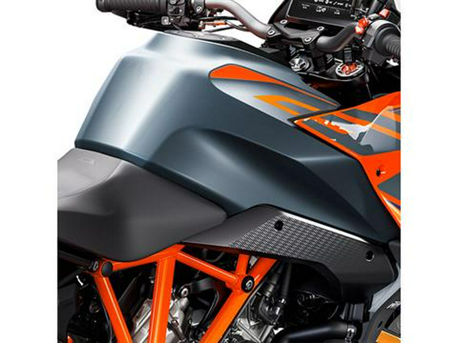 2024 KTM 1290 Super Duke GT