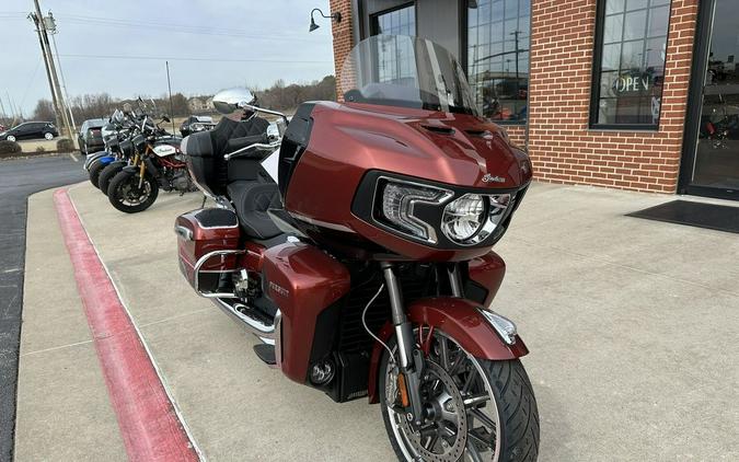 2024 Indian Motorcycle® Pursuit® Limited with PowerBand Audio Package Icon Copper Metallic