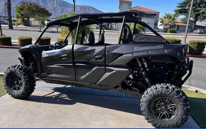 2025 Kawasaki Teryx® KRX4™ 1000 Blackout Edition