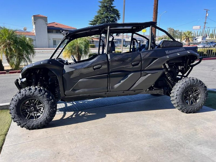 2025 Kawasaki Teryx® KRX4™ 1000 Blackout Edition