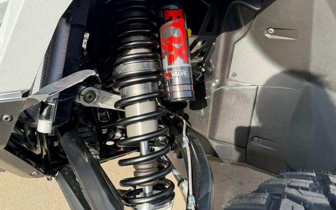 2026 Polaris RZR PRO R ULTIMATE GHOST WHITE METALLIC